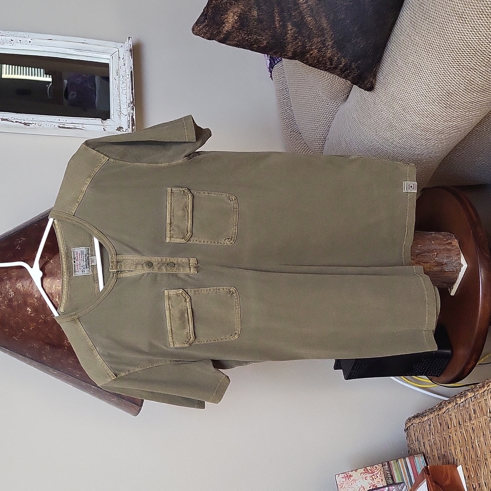 Lucky Brand men's t-shirt